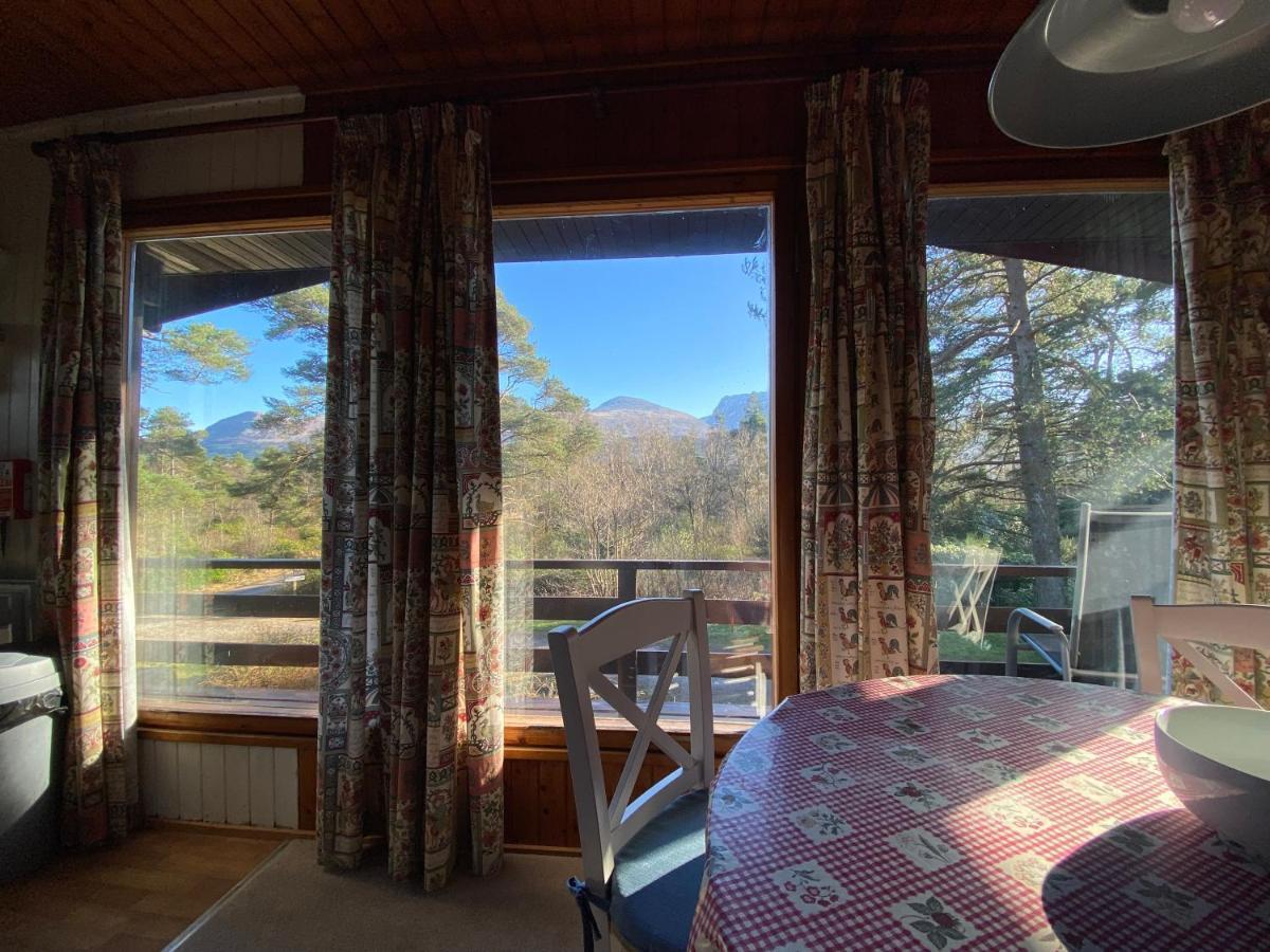 Great Glen Holidays - Chalets Fort William Eksteriør billede